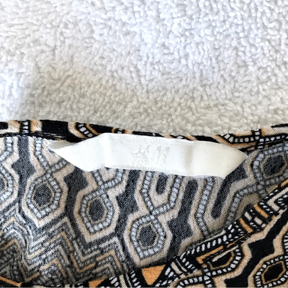 H&M blouse - Picture 6 of 8